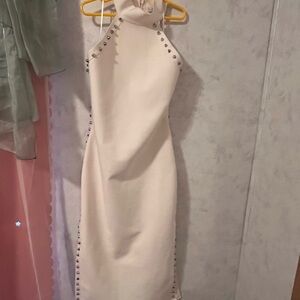 Elegant White One-Shoulder Dress